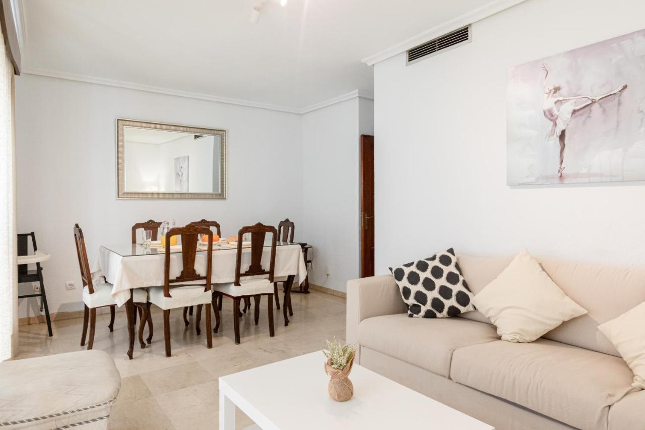 Green- Apartments Las Setas Севиля Екстериор снимка